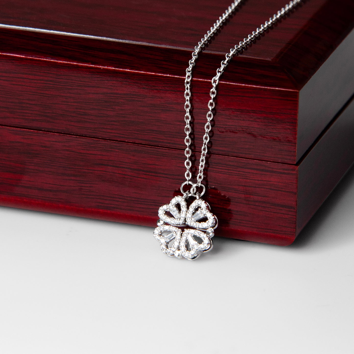 To My Beautiful Daughter_Magnetic Hearts Necklace_Black