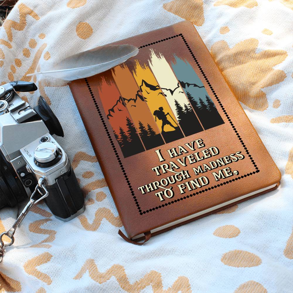 CustomElegance: Your Traveler Journal
