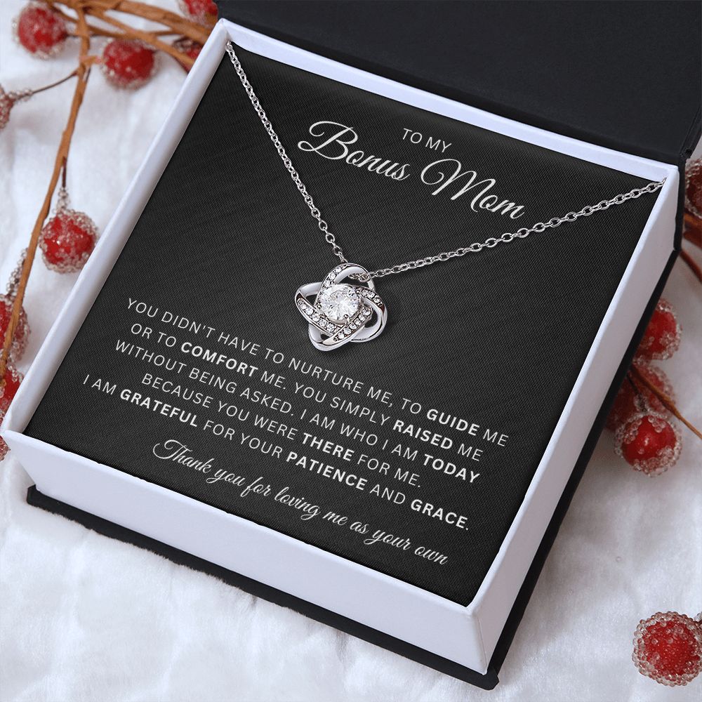 To My Bonus Mom | Love Knot Necklace (Nurture)
